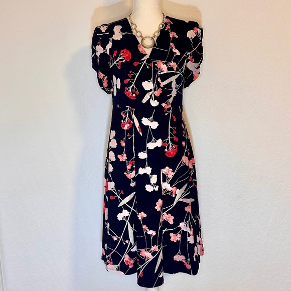 Tommy Hilfiger Dresses & Skirts - Tommy Hilfiger, Fit and Flare Silhouette Dress, Size 6